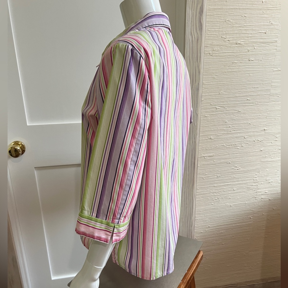 Slimming Vertical Stripe Summer Top  12P - Picture 5 of 9